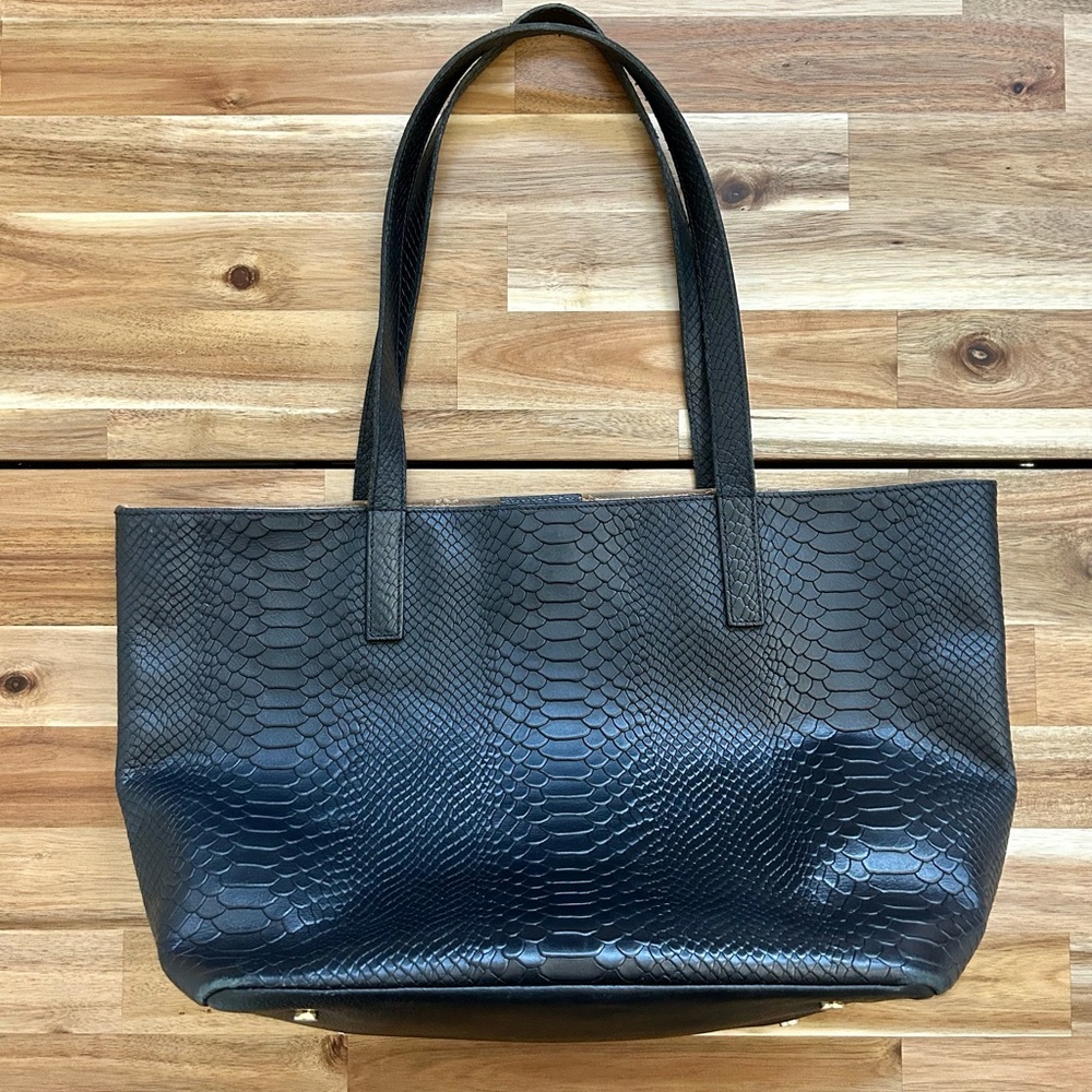 GiGi New York Handcrafted Womens Handbags Black Python Leather Teddy Tote, Black
